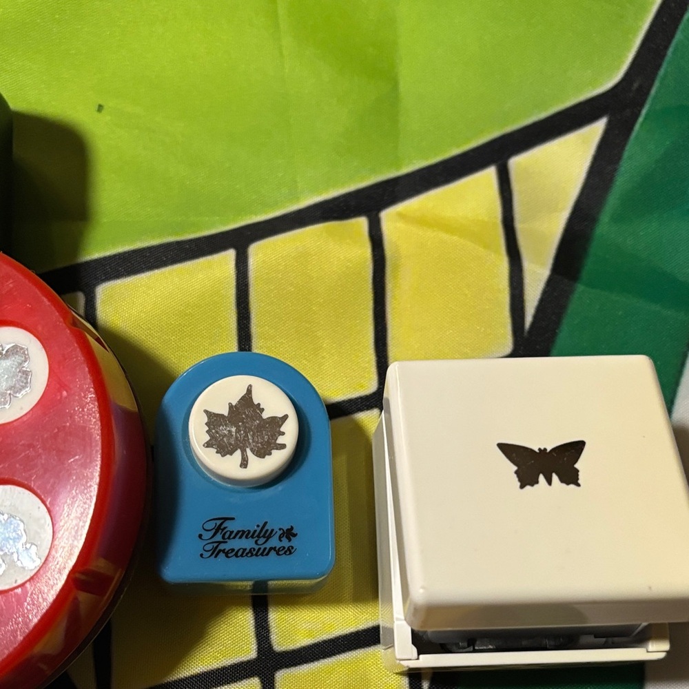 Colorful Craft Punch Set - Picture 8 of 8